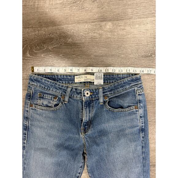 Levi's 518 Superlow Bootcut Jeans Size 7 Blue Low Rise Y2K Retro Distressed - Picture 4 of 5